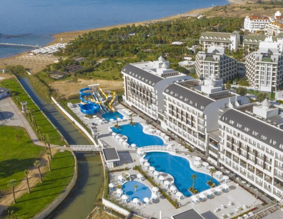 Diamond De Luxe Hotel