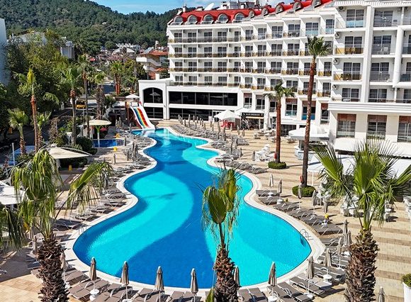 Hotel Grand Ideal Premium