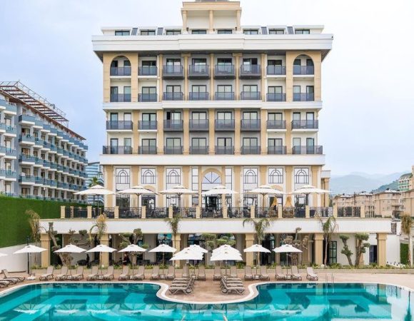 Serenity Queen Hotel
